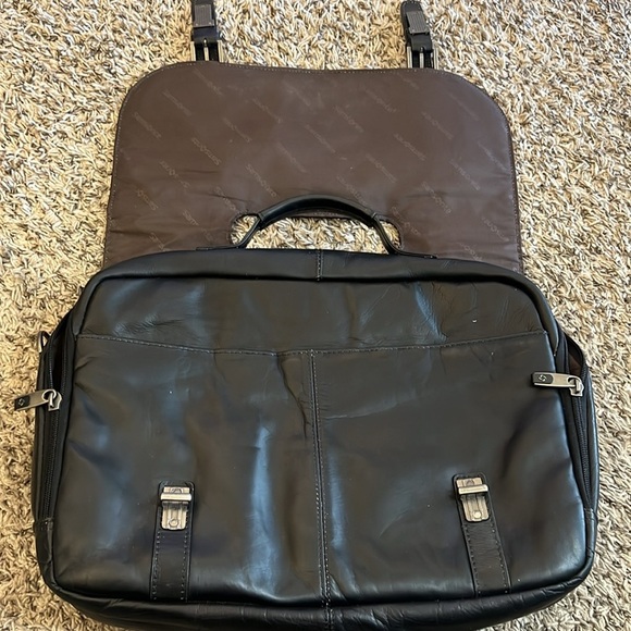 Samsonite Colombian Black Messenger Leather Flapover Bag - Picture 11 of 12